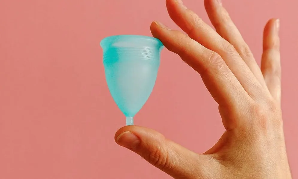 La copa menstrual és el producte d'higiene sostenible i reutilitzable més conegut i usat entre les persones que menstruen.
