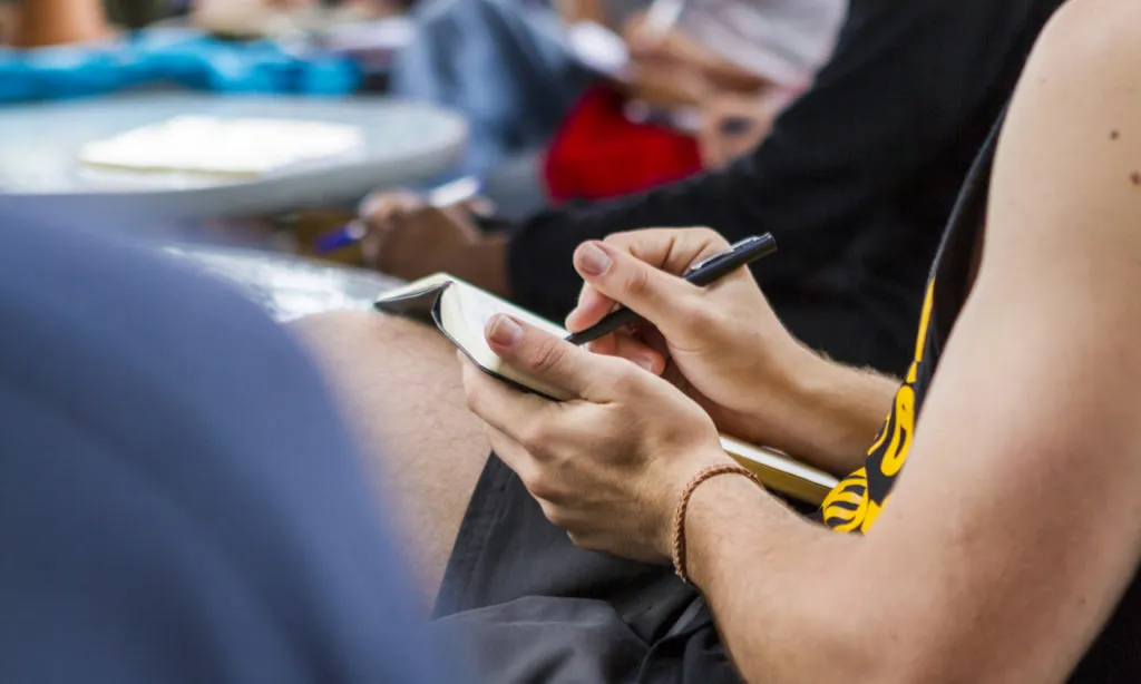 La iniciativa promou l'apoderament de les joves perquè es reconeguin com a agents de transformació social.