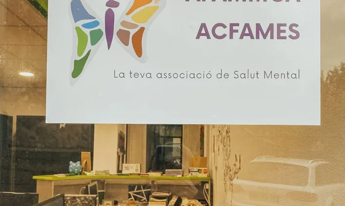 L'AFAMMCA va néixer l'any 1985 per iniciativa de famílies de persones amb diagnòstic de salut mental.