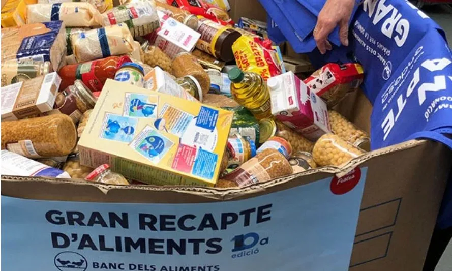 Un dels productes que es van recollir durant el Gran Recapte del novembre va ser la llet, però ja s'ha esgotat.