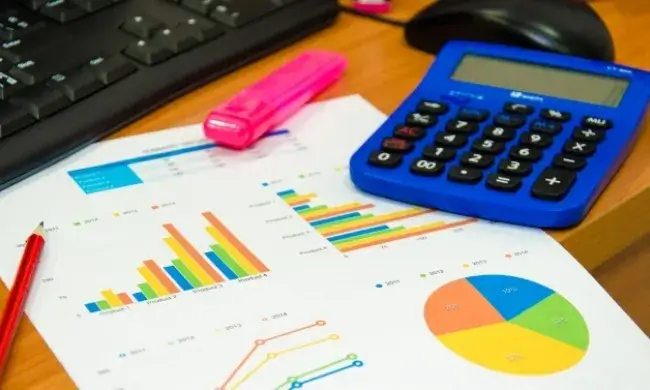 La formació vol donar eines per aconseguir finançament a través de fons europeus. Font: Canva.