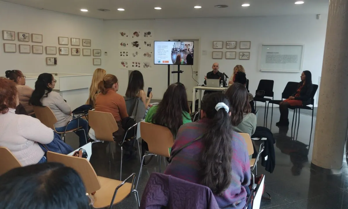 Acte de presentació de l'informe diagnòstic participatiu que ha liderat la Sara Cuentas.