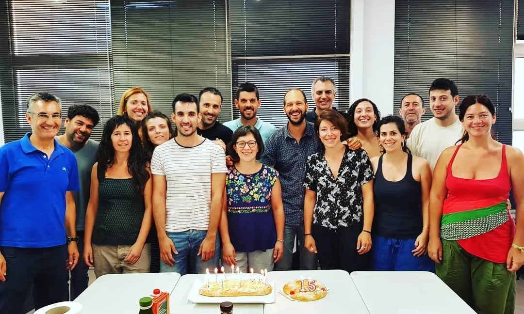 L'Eneida Iturbe, en un dels tallers tècnics de l'equip de Xarxanet.