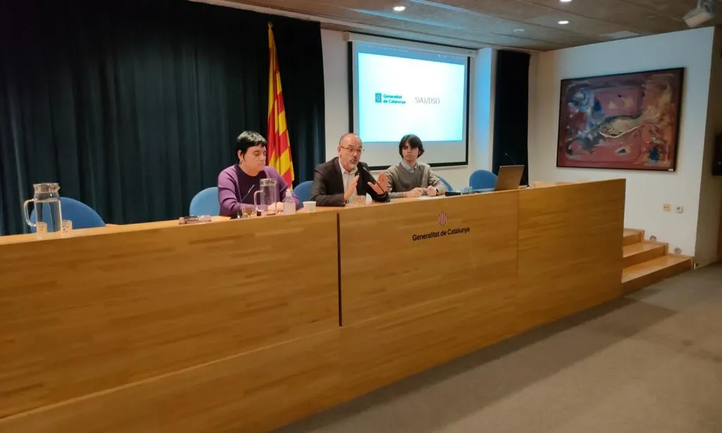 Iniciativa innovadora per actualitzar el Pacte per a la Infància, assegurant un enfocament holístic als drets i necessitats dels infants.