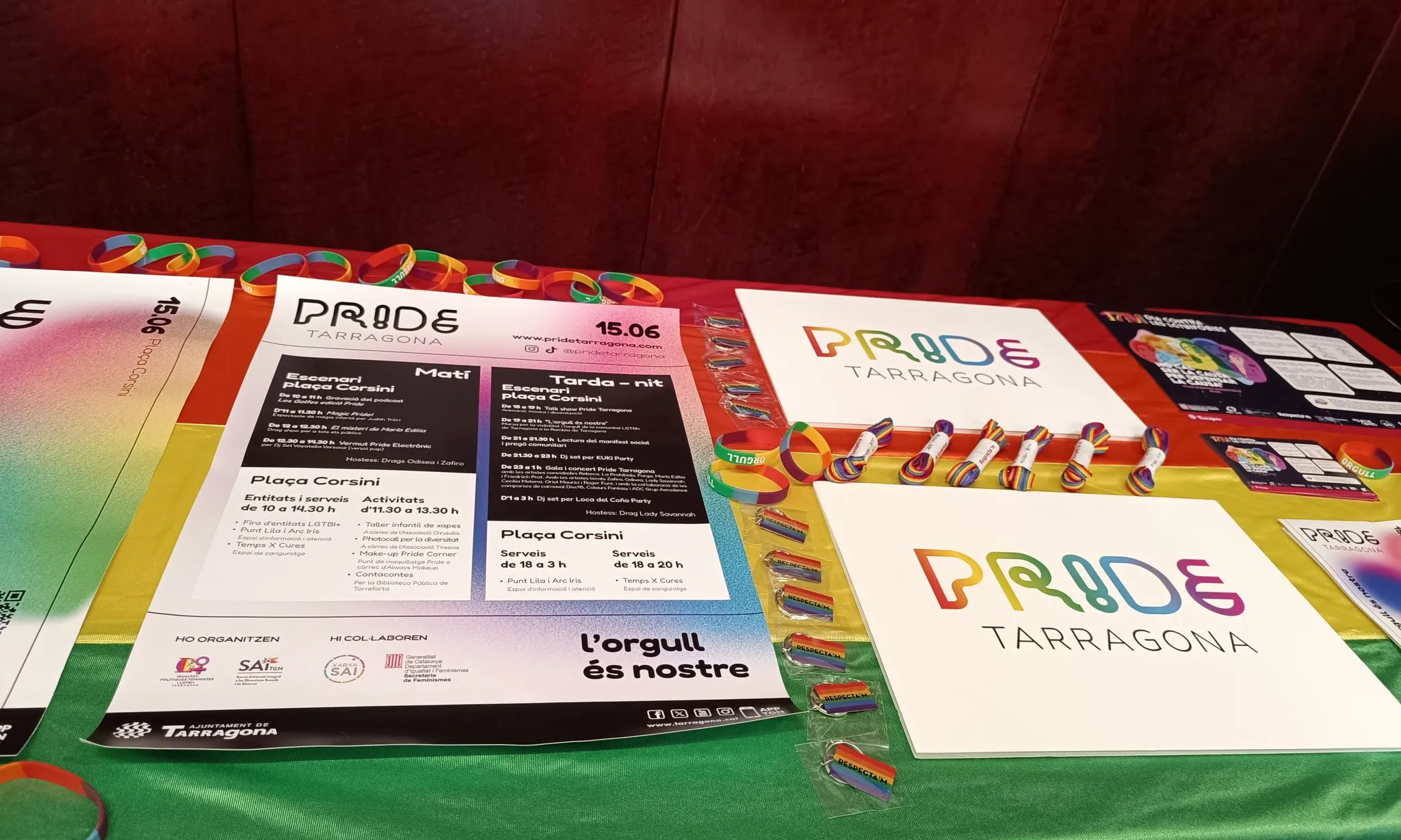 Cartells amb la programació del PRIDE Tarragona
