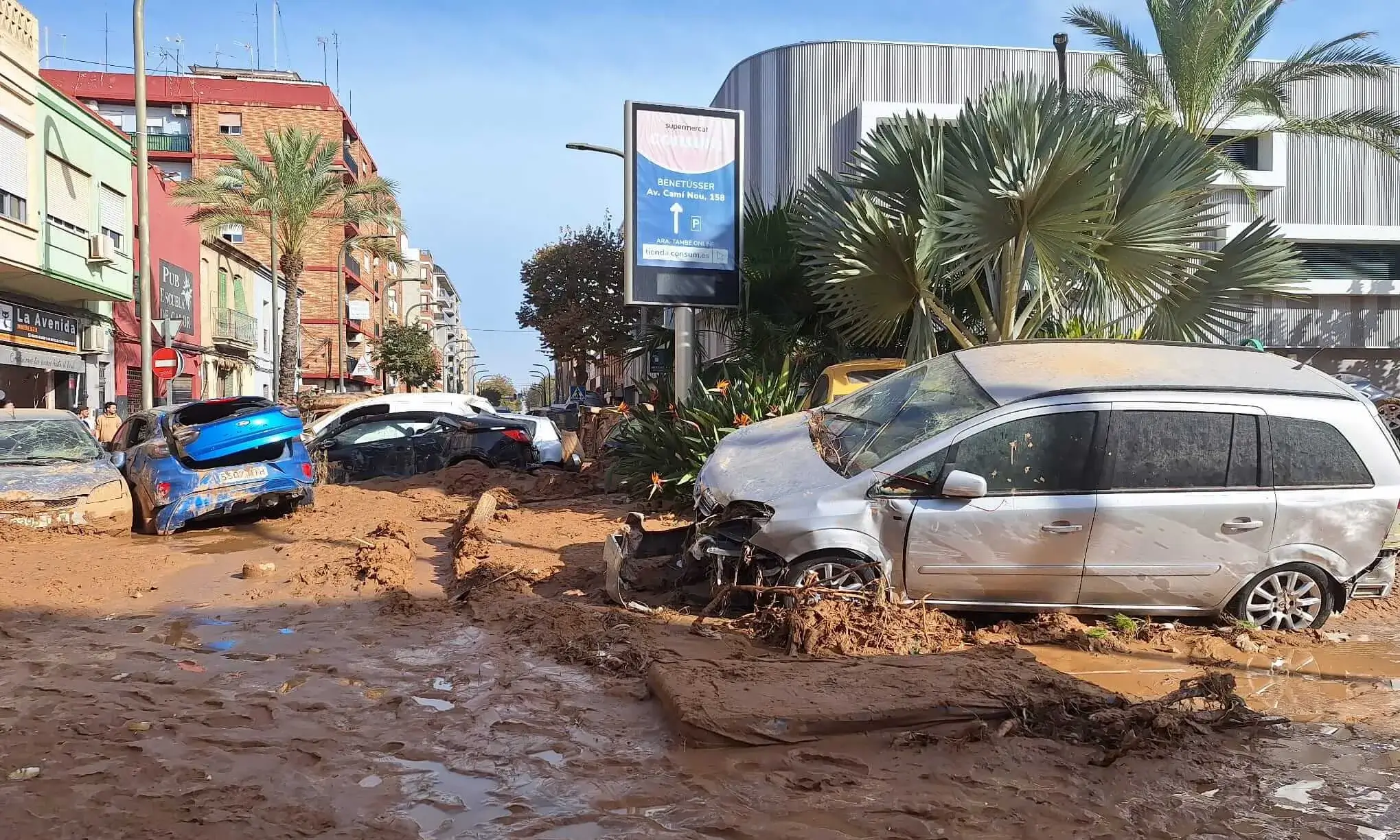  La dana ha provocat efectes devastadors a València. Font: Eva Navalón (Benetússer) - X (@OxfamIntermon). 