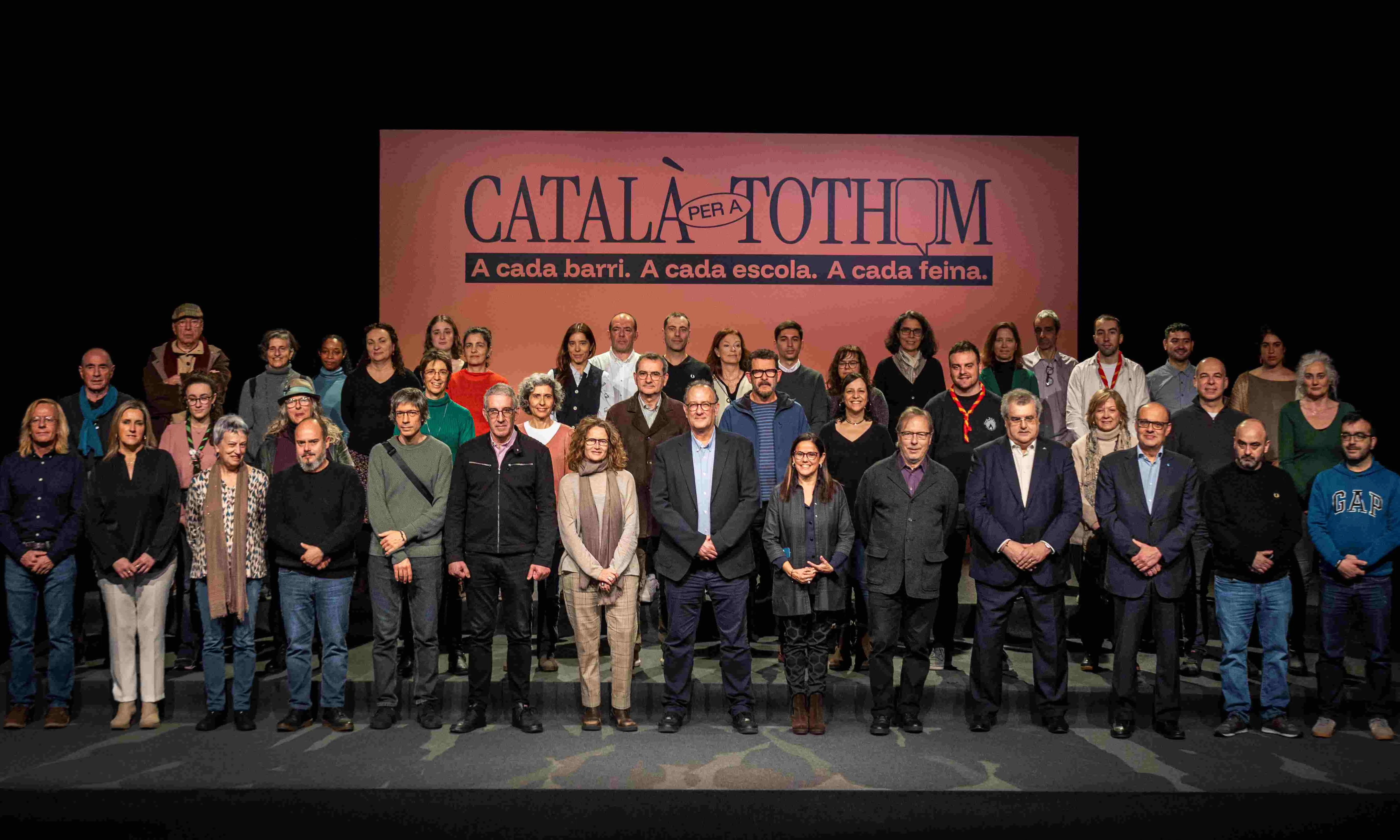 acte de presentació de la iniciativa català per a tothom, impulsada per òmnium cultural