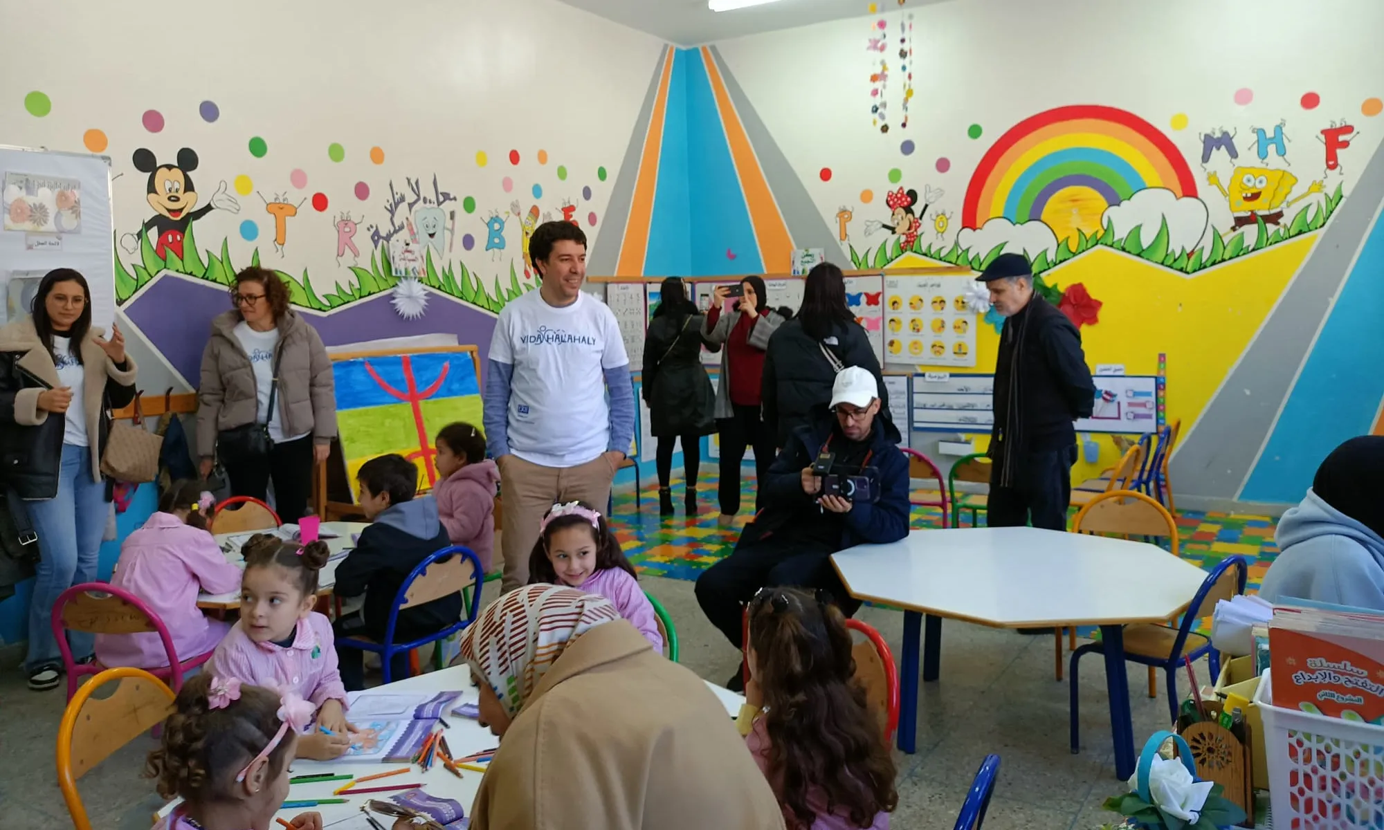 El projecte s'enfoca a afavorir la inserció escolar i laboral d’adolescents i joves de la ciutat de Tetuan.