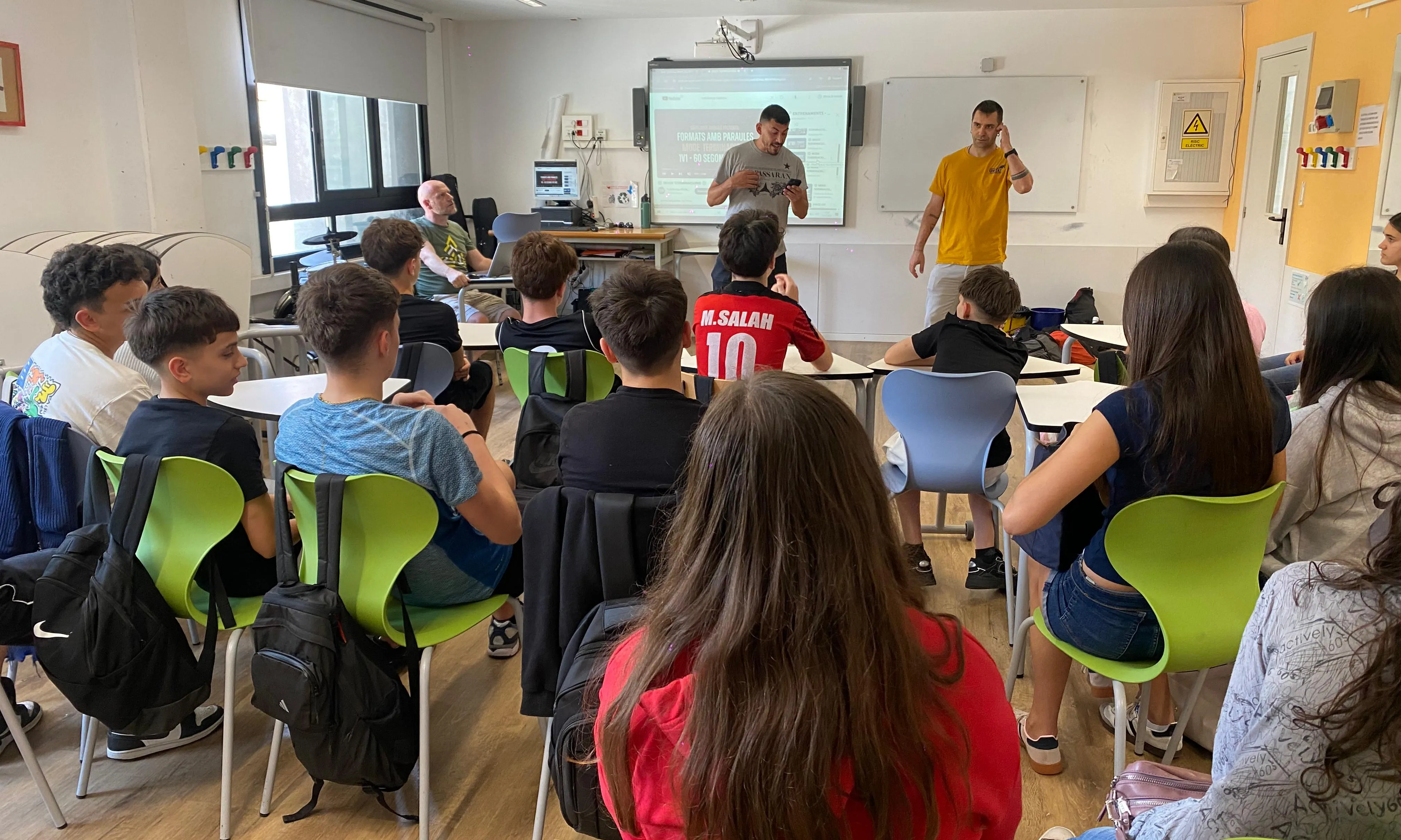 Un dels tallers de Catalunya Rookies a l'Institut Quatre Cantons.