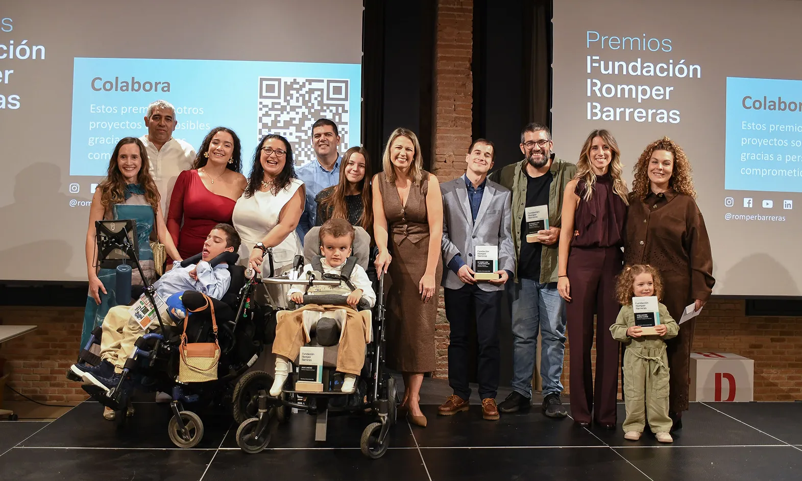 Fotografia grupal dels premiats