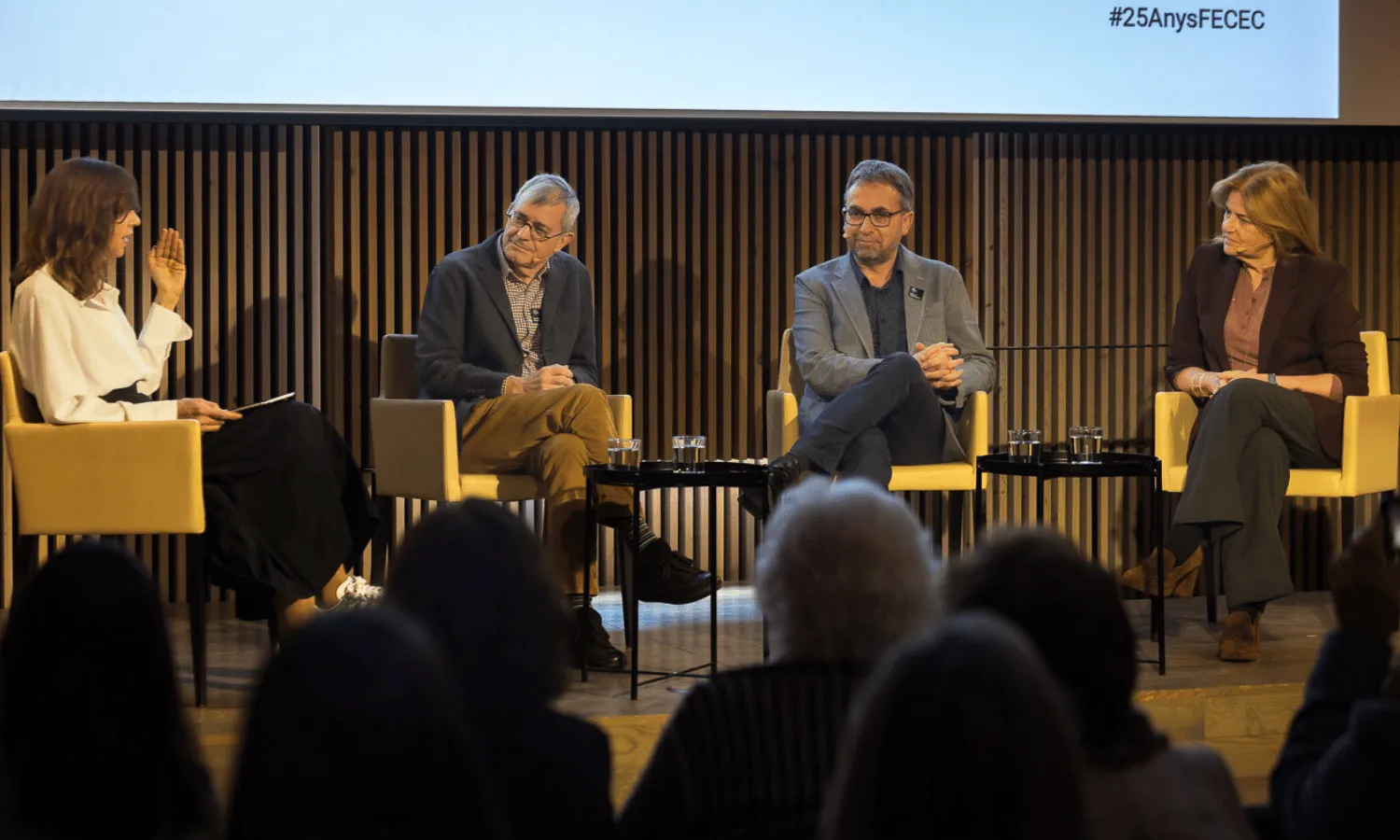 Taula rodona 25 anys Junts contra el Càncer