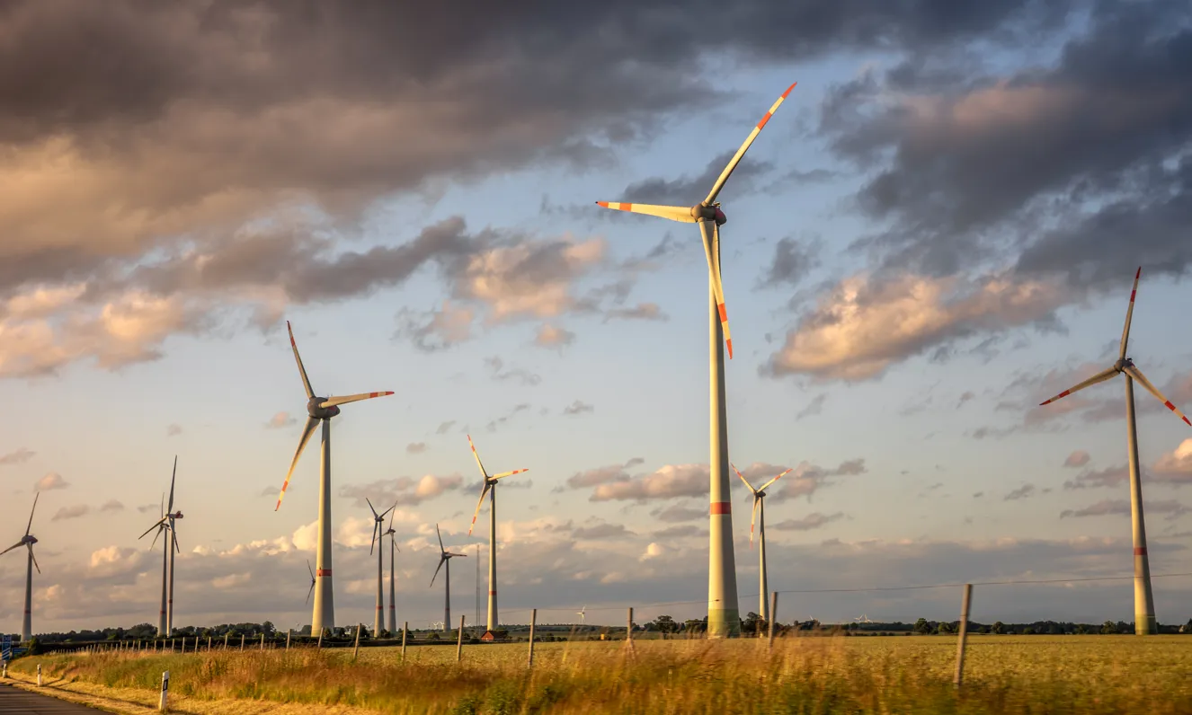 La XSE planteja una Catalunya amb un 45% menys de consum energètic el 2050.