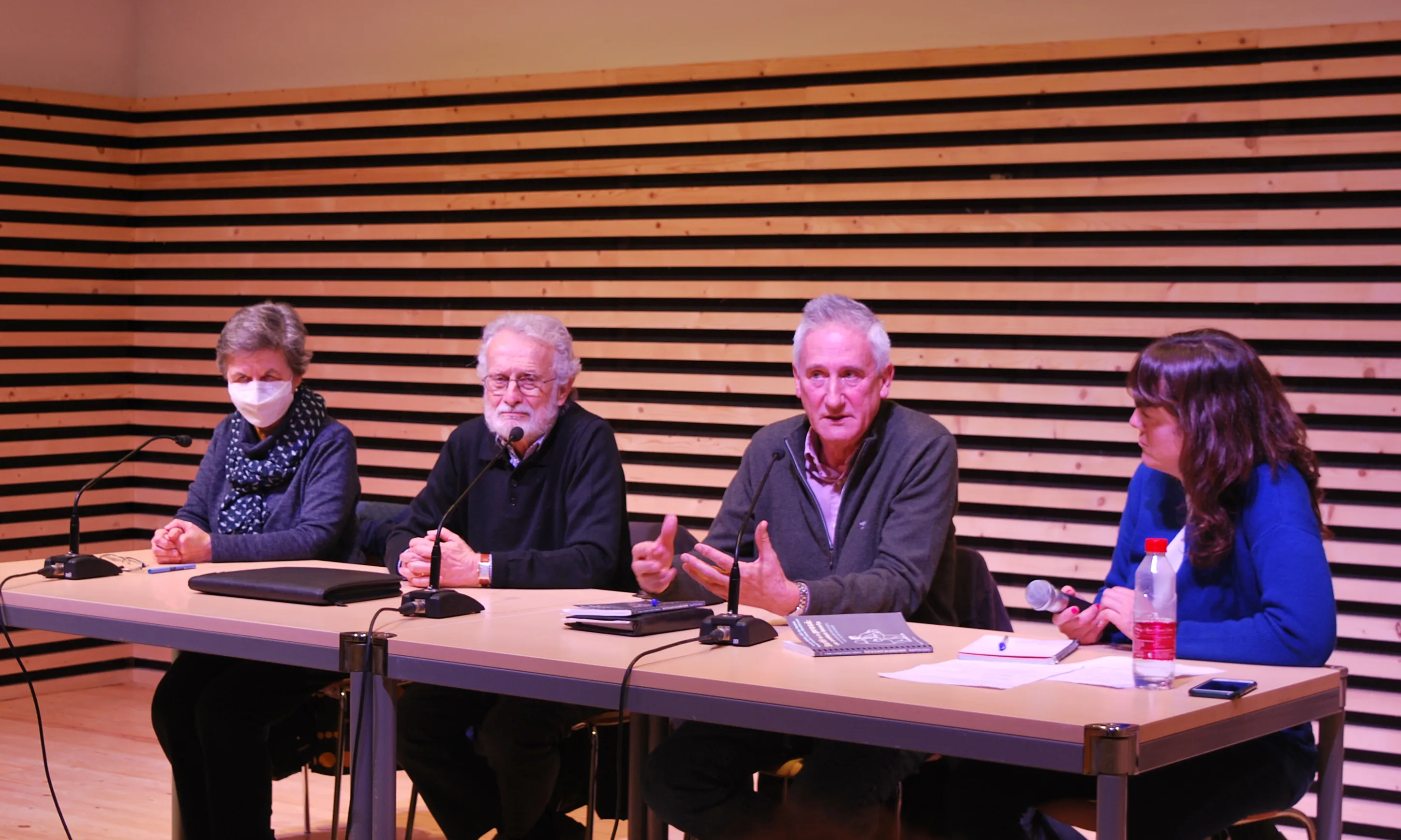 Xavier Badia en la presentació del llibre "Sortir de la presó"