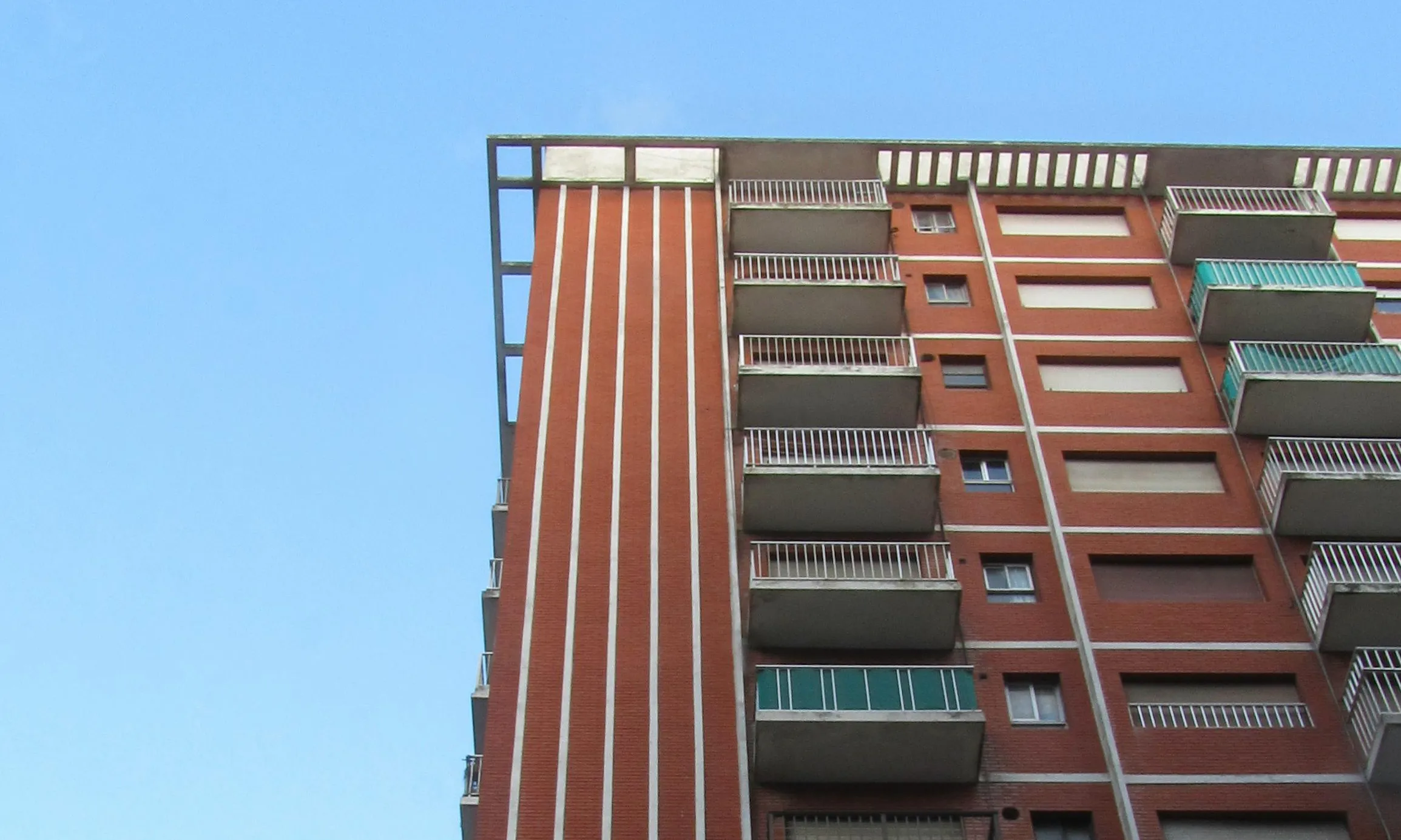 La Traginera vol identificar veïnes interessades en crear un projecte d'habitatge cooperatiu com alternativa a la crisi d’habitatge al districte.
