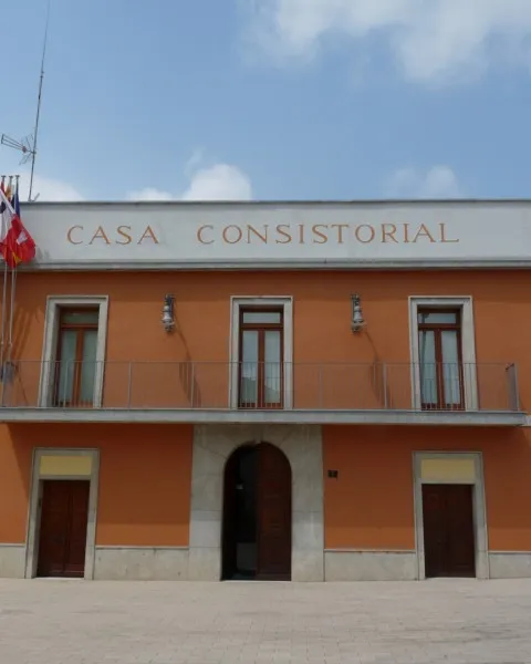 Casa Consistorial de de Palau-Solità i Plegamans Casa Consistorial de de Palau-Solità i Plegamans