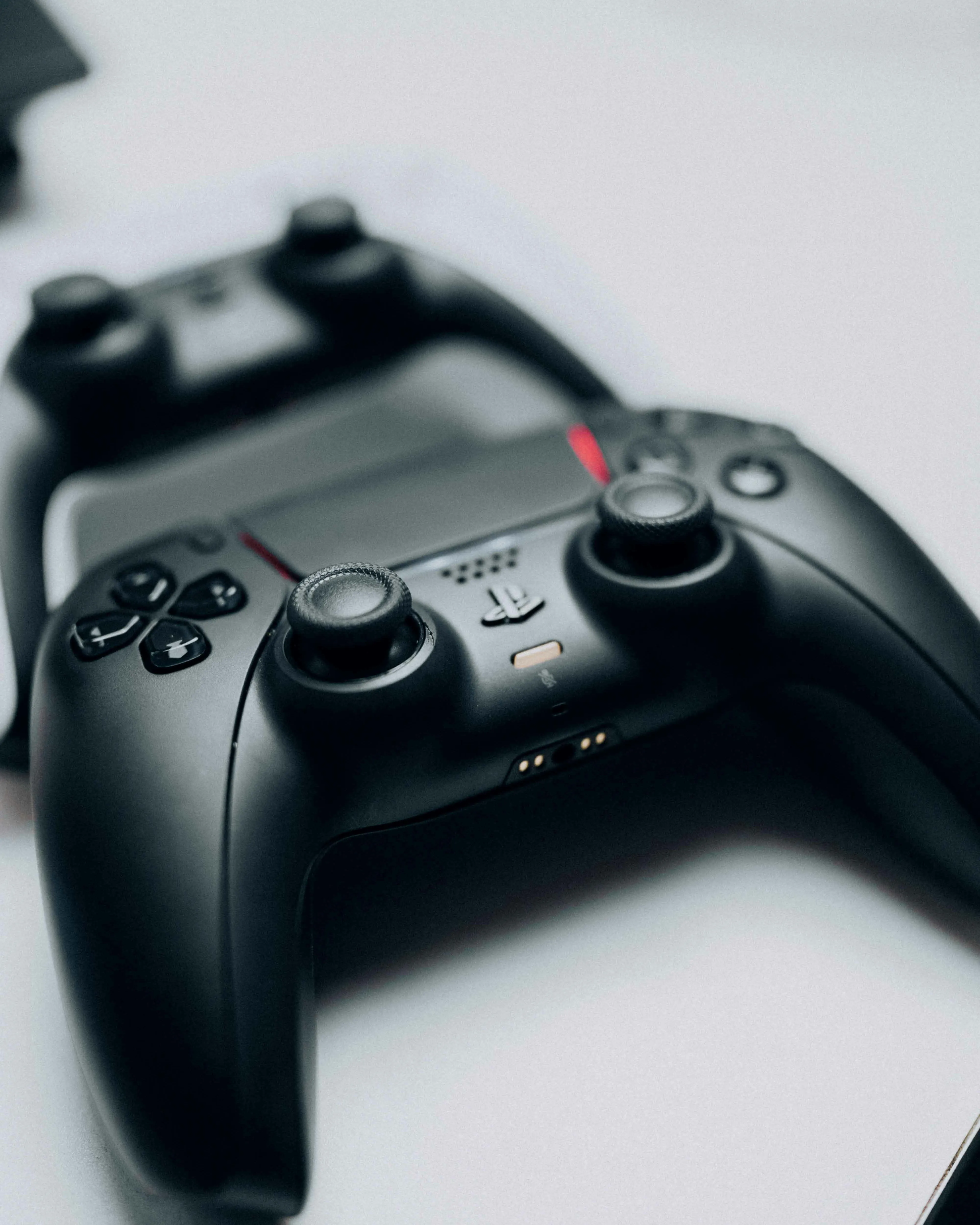 Comandaments d'una consola de joc. Font: Pexels - Amar Preciado