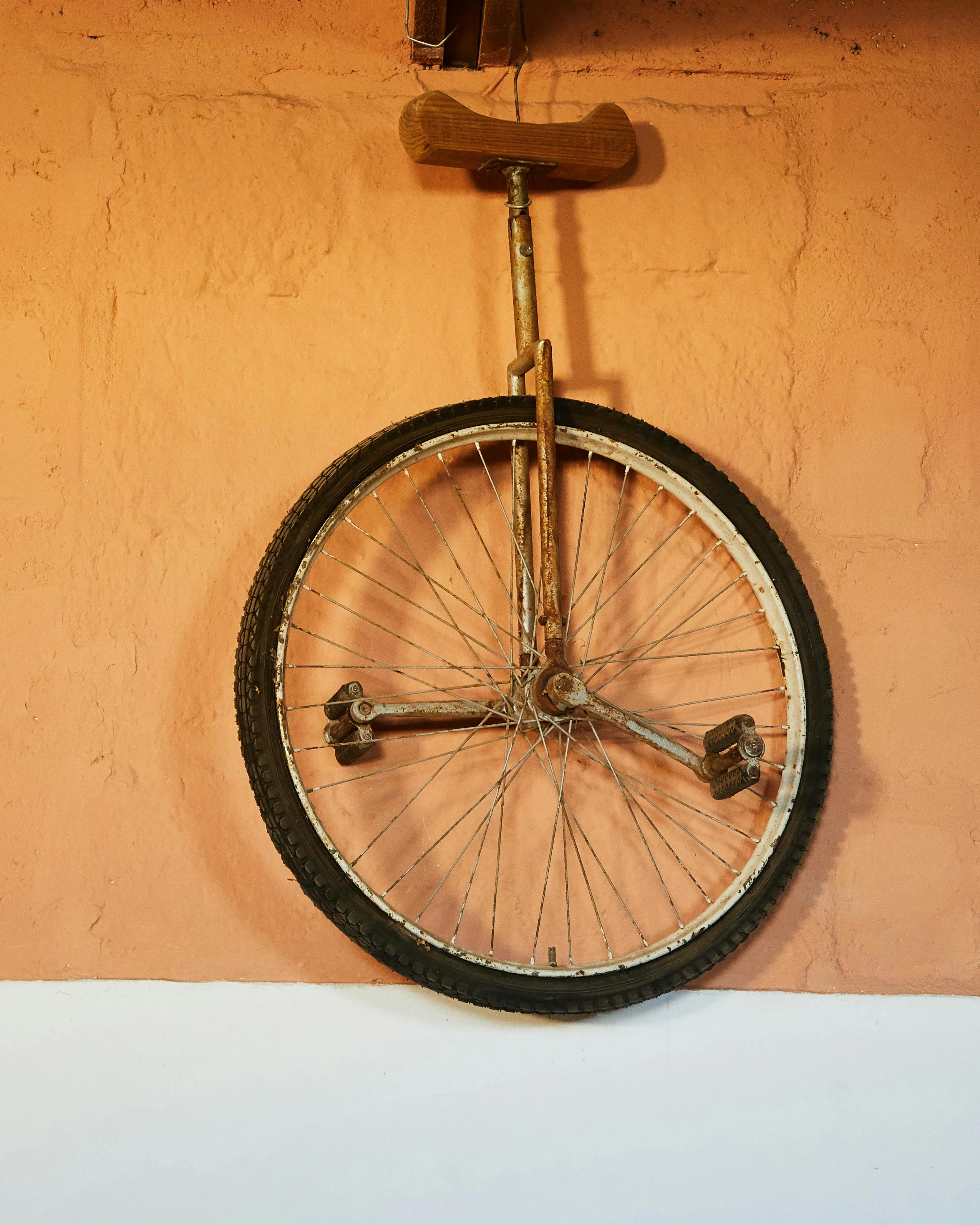 Monocicle de circ. Font: Pexels - Laker