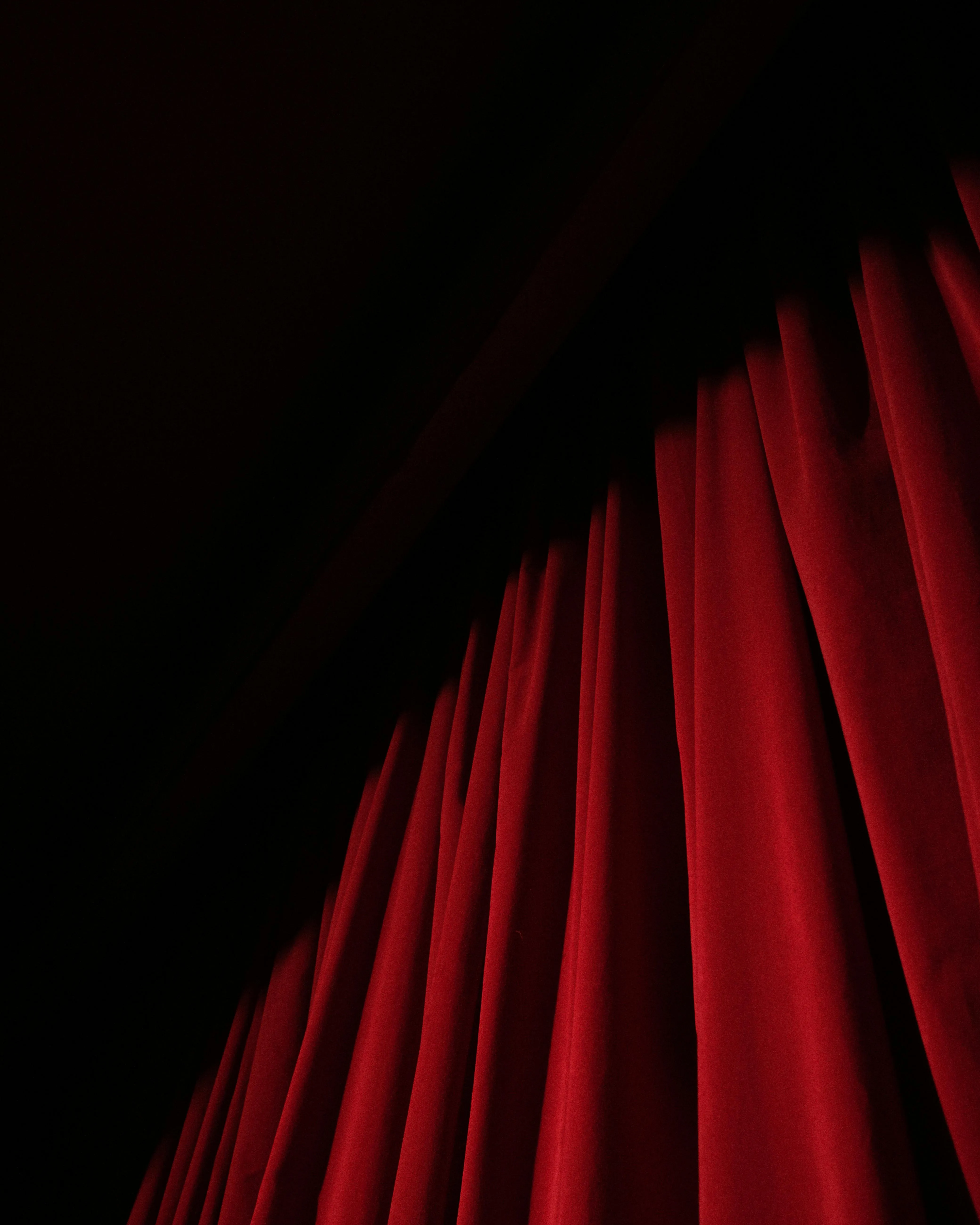 Teló de teatre. Font: Pexels - Tima Miroshnichenko Teló de teatre. Font: Pexels - Tima Miroshnichenko