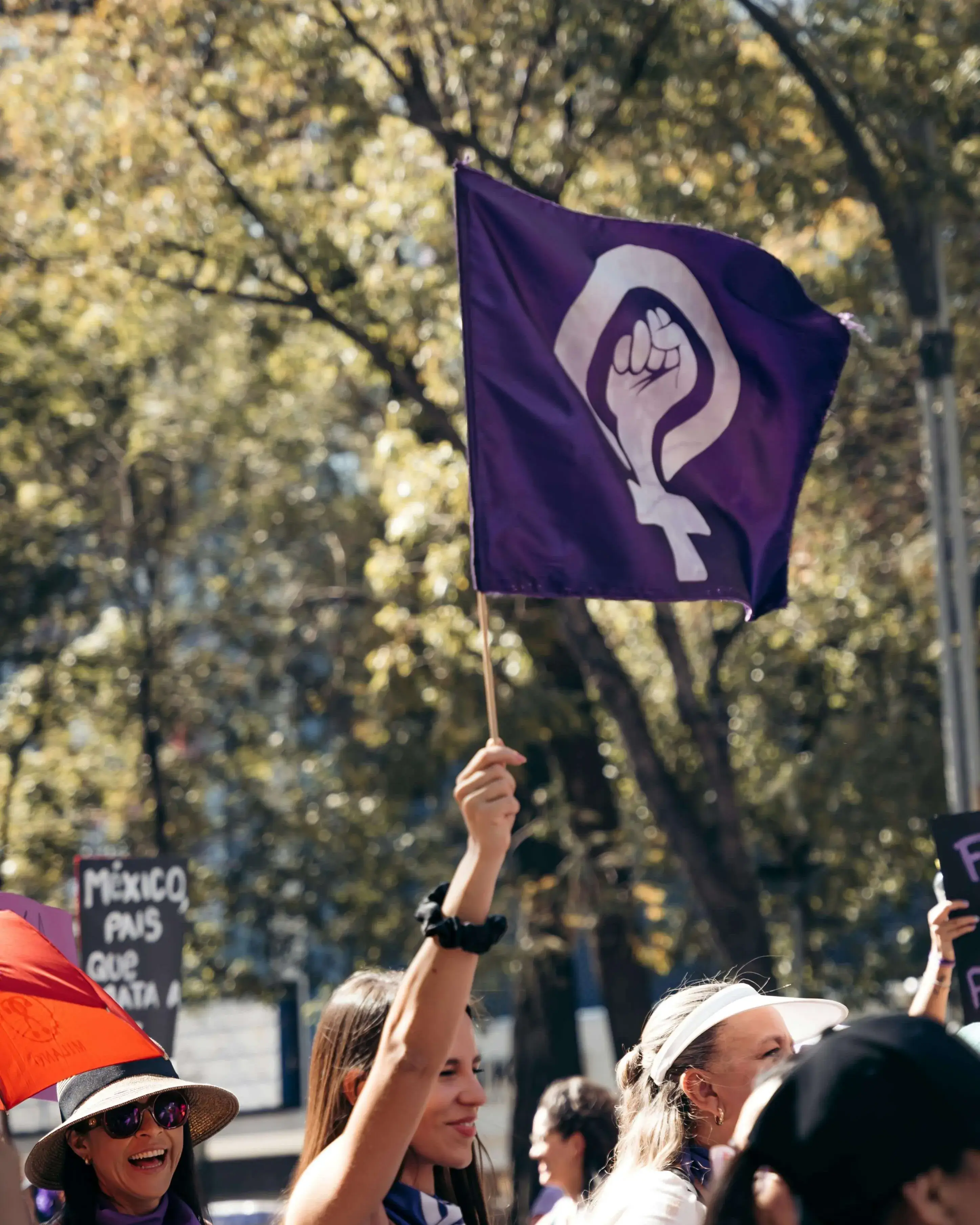 Noies en una manifestació feminista
