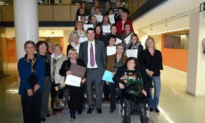 Lliurament de diplomes a les participants de l'any passat