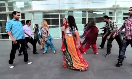 Fotograma d'un dels vídeos del projecte Raval Scan&Dance!