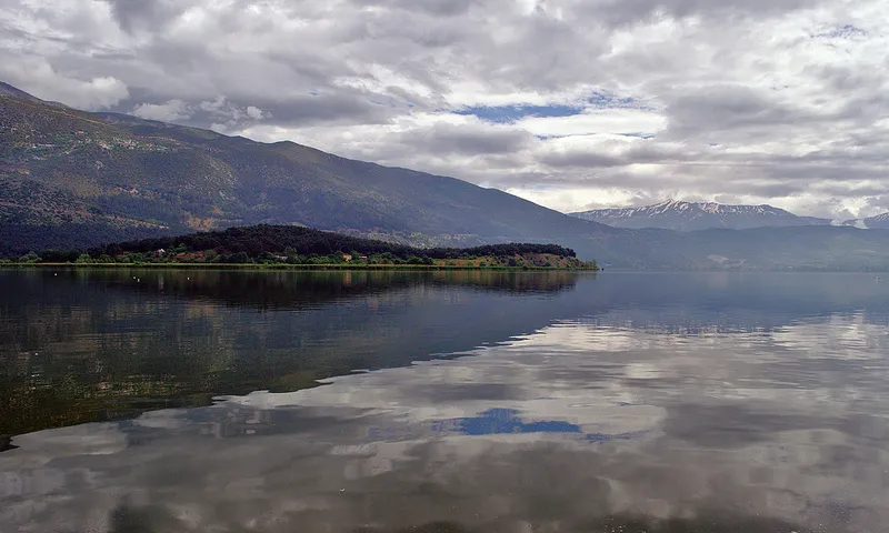 Llac Pamvotis (Grècia) (imatge: flickr, dkilim)
