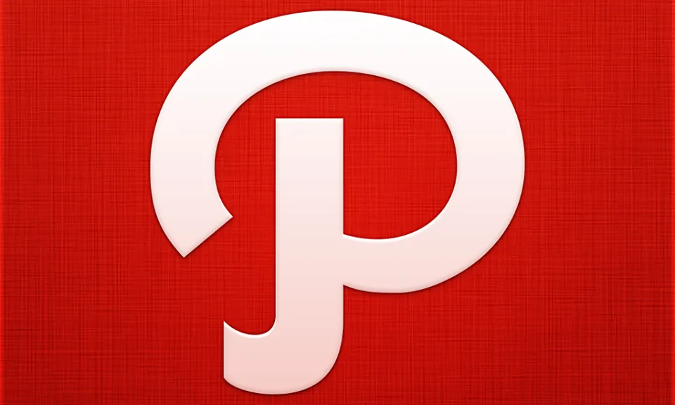 Path intenta imitar els serveis de Facebook, Twitter i Instagram però privat. 