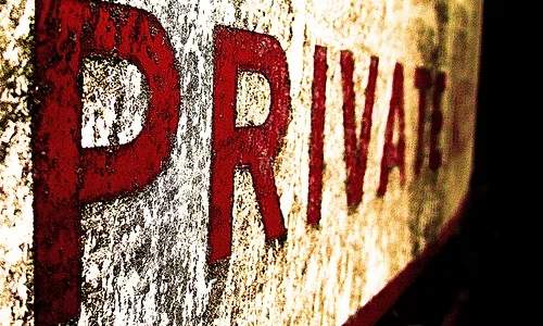 Les eines privades són essencials per organitzar-se. Foto de Nathan O'Nions 