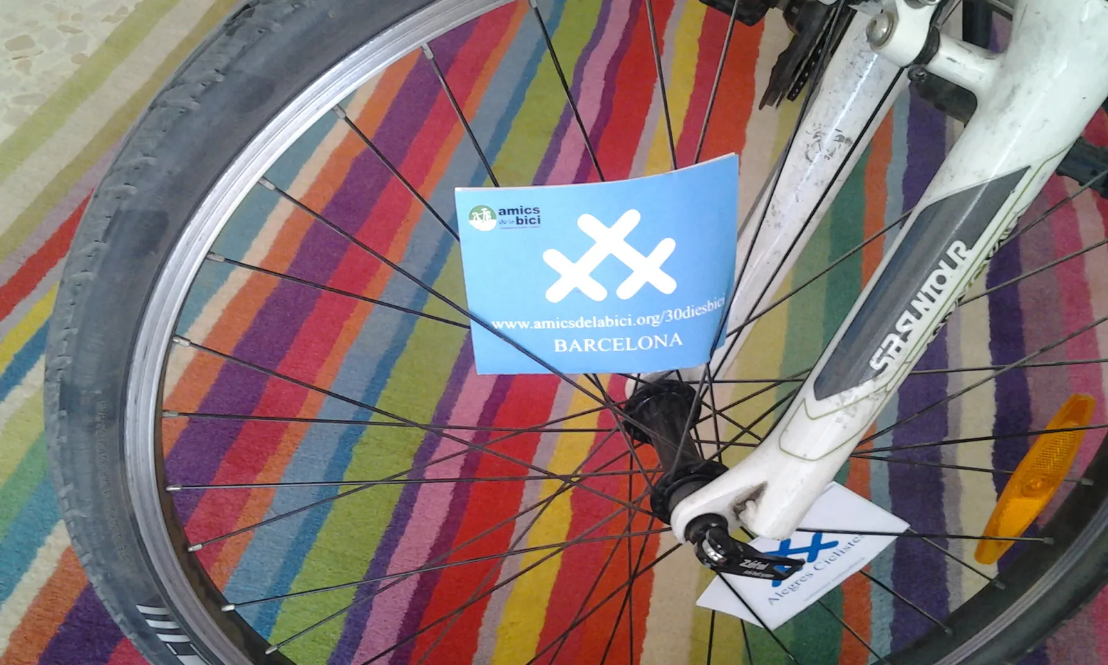 (imatge: Amics de la bici)