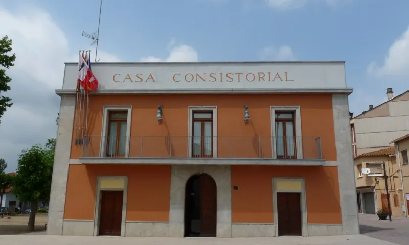 Casa Consistorial de de Palau-Solità i Plegamans Casa Consistorial de de Palau-Solità i Plegamans