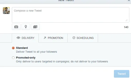 Per programar un tuit amb Twitter heu d'entrar a Twitter Ads. 