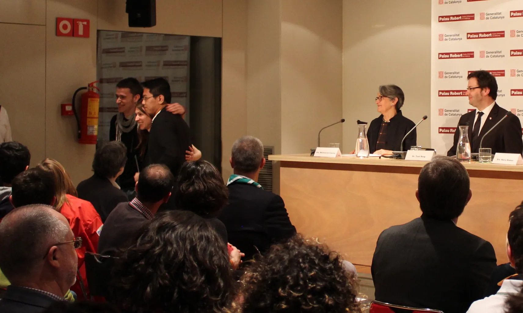 Membres del Teb recollint el premi l'any passat