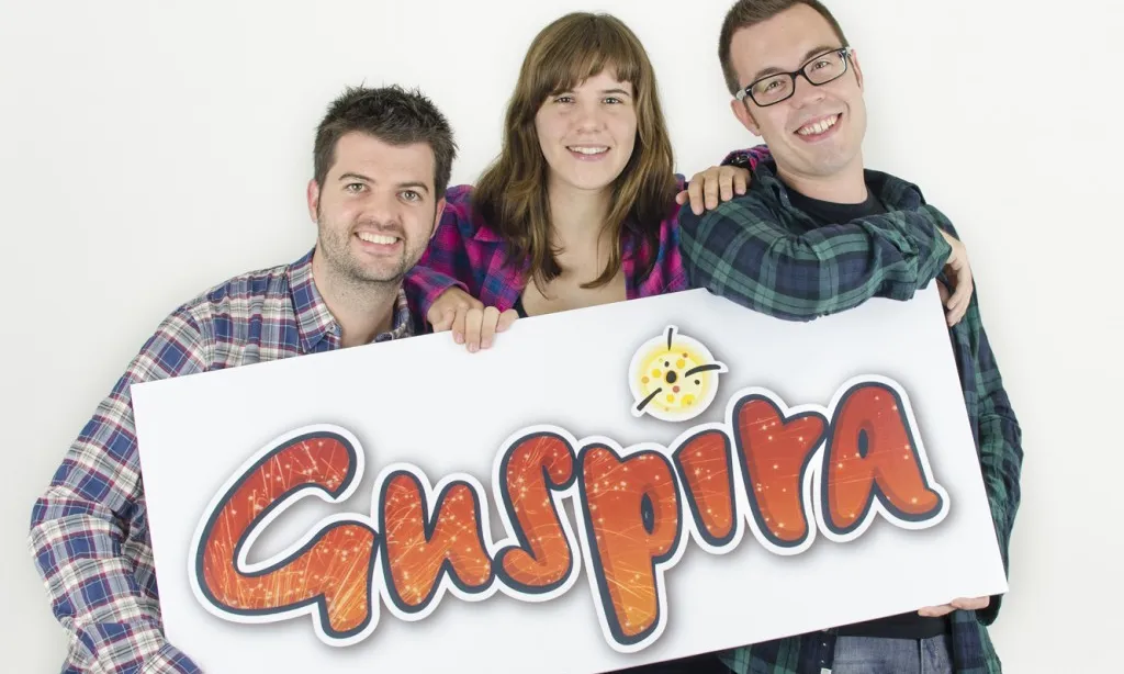 Els creadors del joc Guspira. www.guspirajoc.com