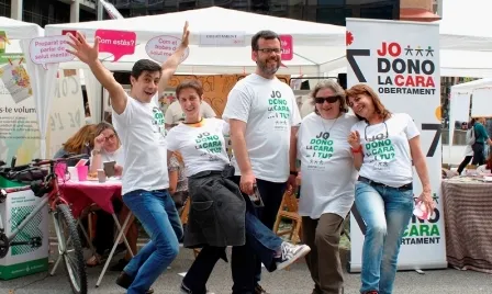 Esdeveniment comunitari de contacte social "Parlem-ne", d'Obertament