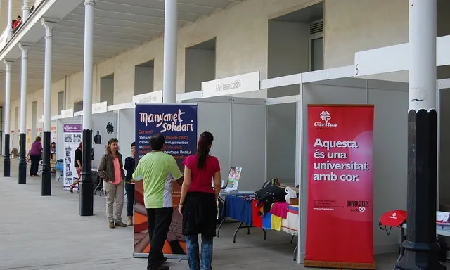 IIa Fira de la UPF Solidària (Font: UPF Solidària)
