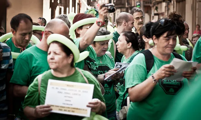Concentració de la PAH, a la Plaça del Padró del Raval de Barcelona