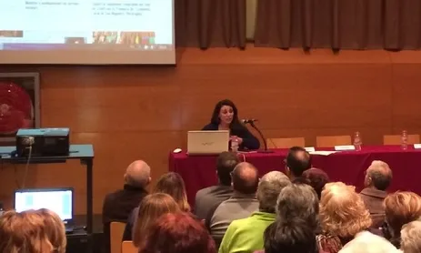 Alba Pedrós, de la Fundació Marianao, a la presentació de la Xarxa de Voluntariat de Sant Boi