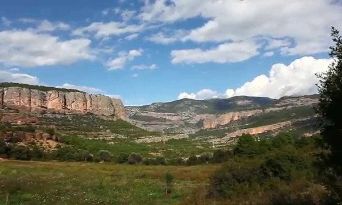 El Congost de Collegats, amb la Noguera Pallaresa, territori a on treballa l'entitat (imatge: Estació Biològica del Pallars Jussà)