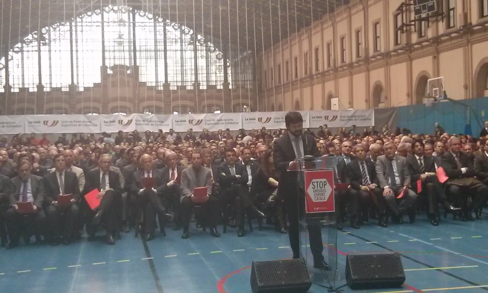 Gerard Esteva, president de l'UFEC, durant l'acte públic.   Font: Federació Catalana de Patinatge.