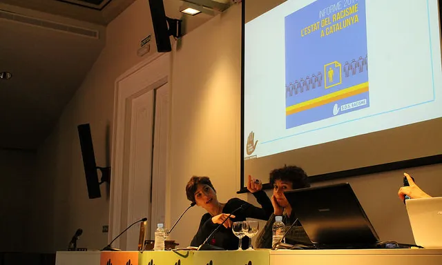 Presentació de l'informe de l'estat del racisme a Catalunya. Font: SOS Racisme (Flickr)