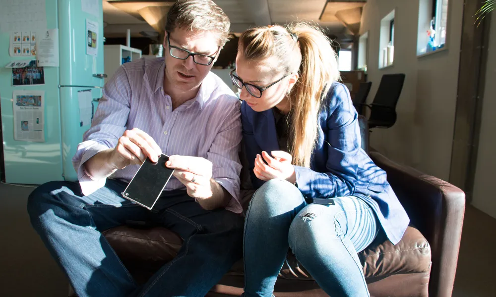 Canviar la pantalla del Fairphone és molt senzill