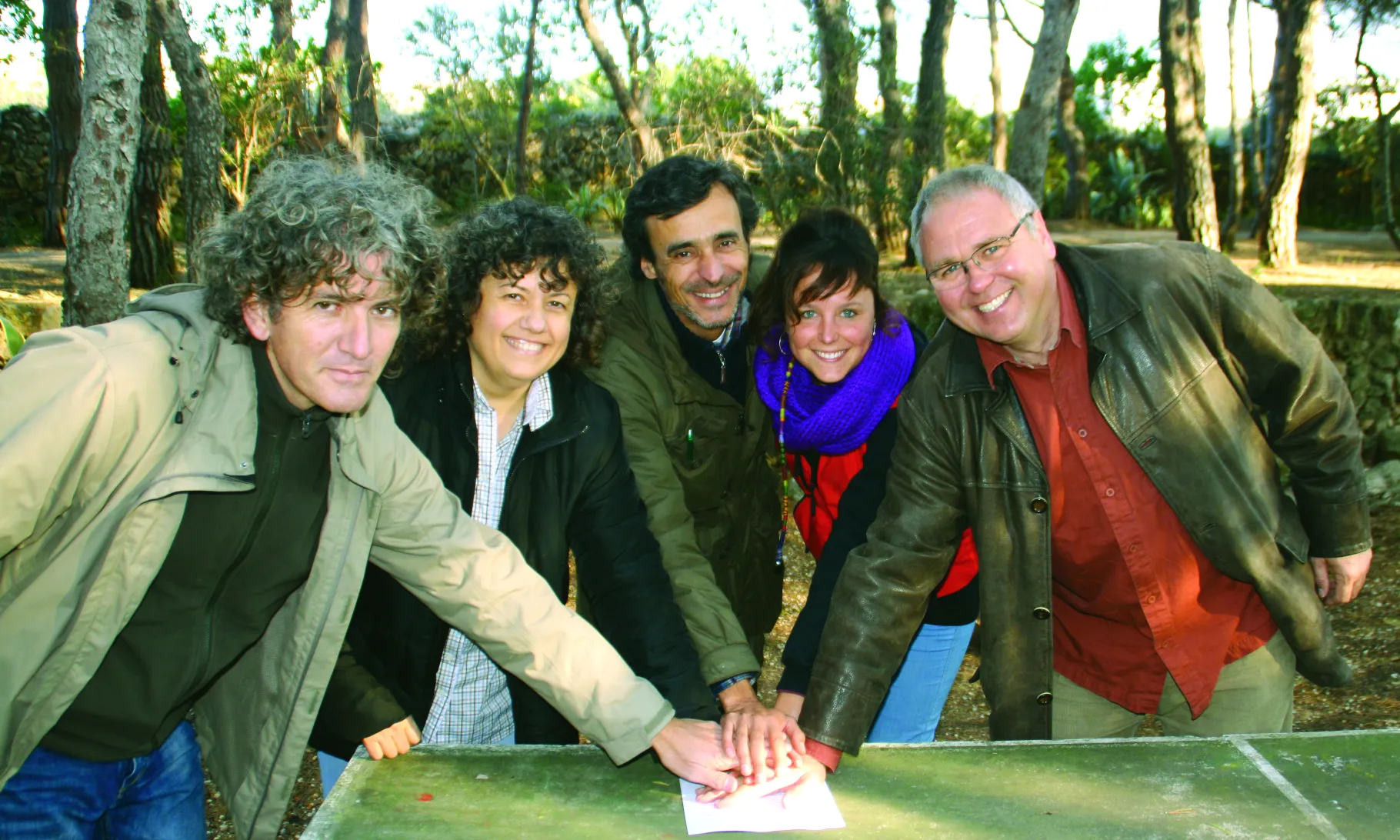 El Gepec signant un acord de custòdia a l'Ajuntament de Canyadell (imatge: altafulla.cat)