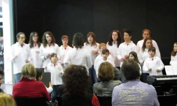 Coral Els Follets.
