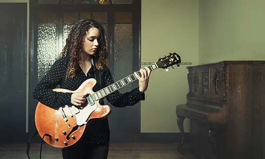 Núria Graham.