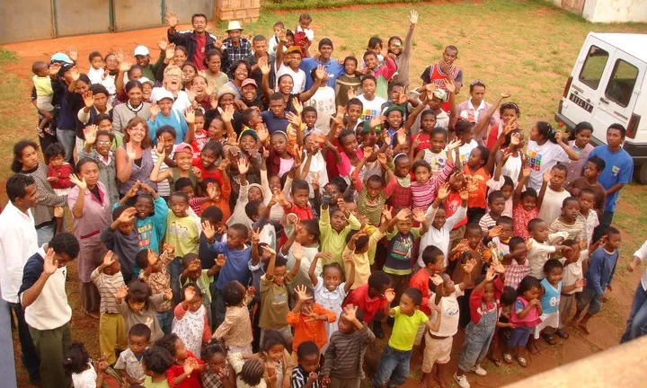 Alumnes al Centre Educatiu Mandrosoa de Madagascar