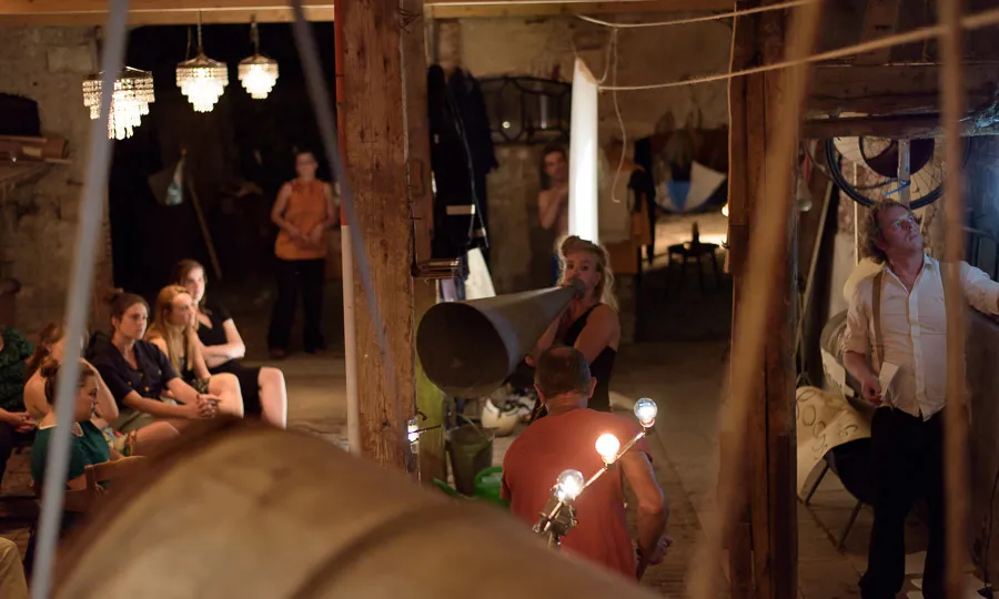 Un curs per vincular els recursos del teatre i l'ecologisme social  (imatge: roodnoot.nl)