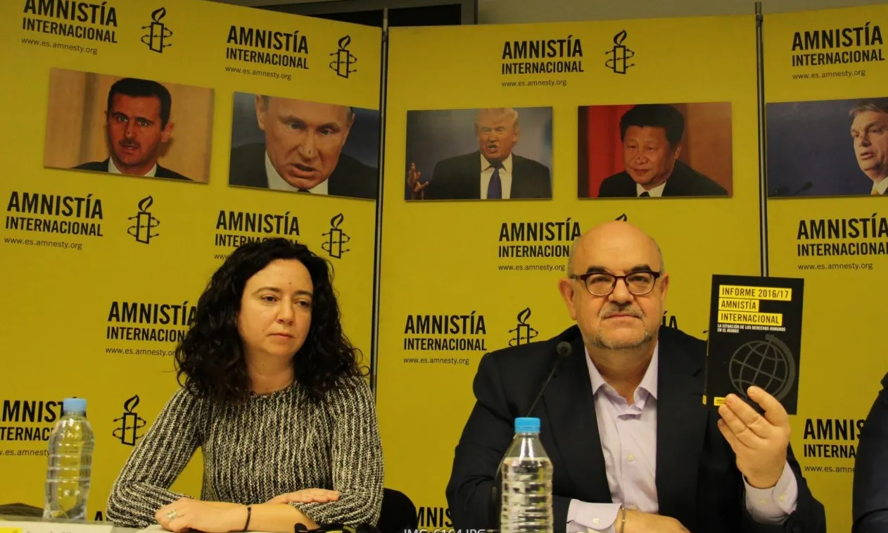 Esteban Beltrán, director d'AI, a la roda de premsa de presentació de l'Informe 2016/2017. Font: AI
