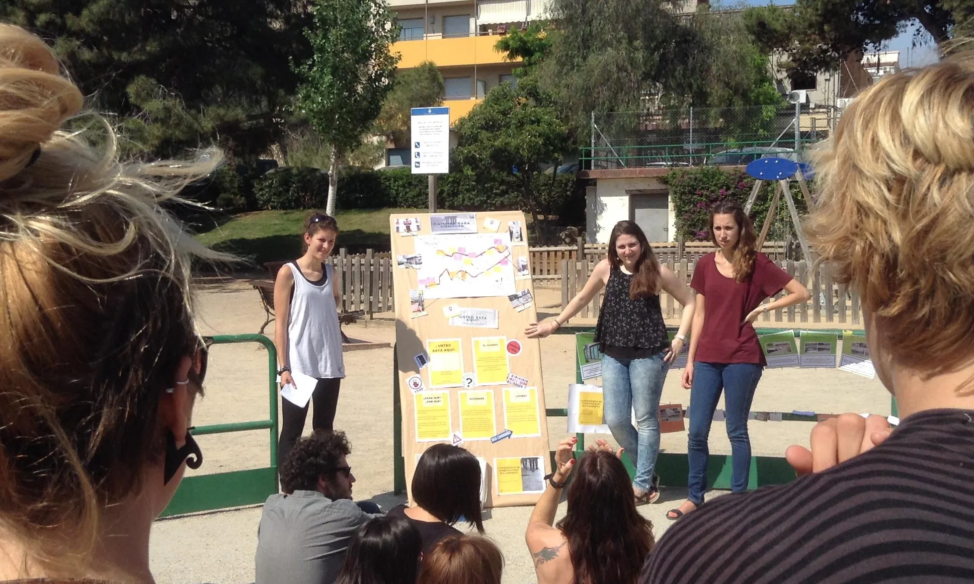 Cada sessió comptarà comptarà amb la presència de persones col·laboradores - Foto: Fes Kiosk