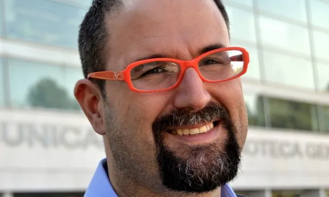 Josep Àngel Guimera, professor i investigador de la UAB, expert en mitjans comunitaris. Font: Grupo Daniel Jones