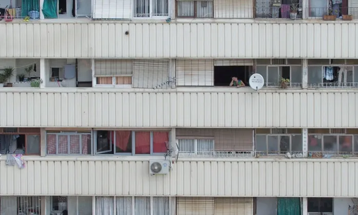 '15 anys a Venus' és un documental recent que tracta el problema de l'habitatge al barri de la Mina